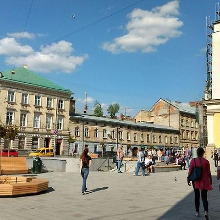 Mini Economy Apartments- Filatova 10 Lviv Luaran gambar